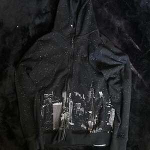 Zoo York Black & White Cityscape Full-Zip Hoodie - Size Small
